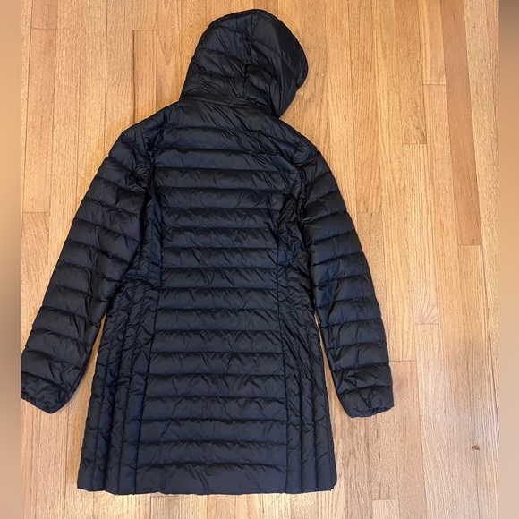 Packable jacket - Picture 2 of 3